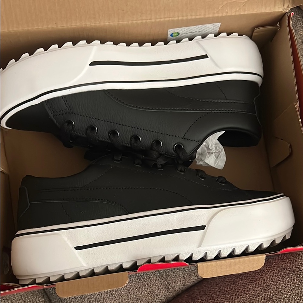 Puma Kaia Platform Sneakers